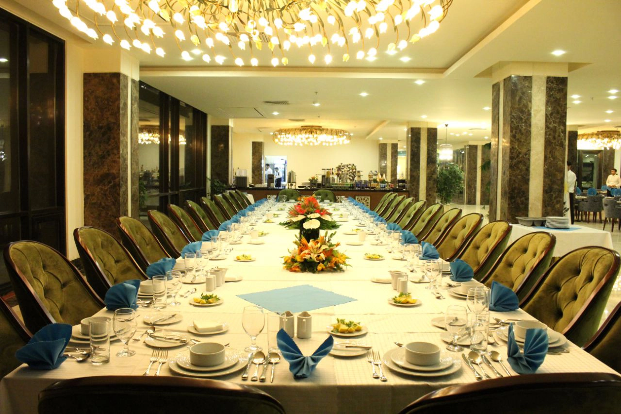 رستوران هتل میراژ کیش